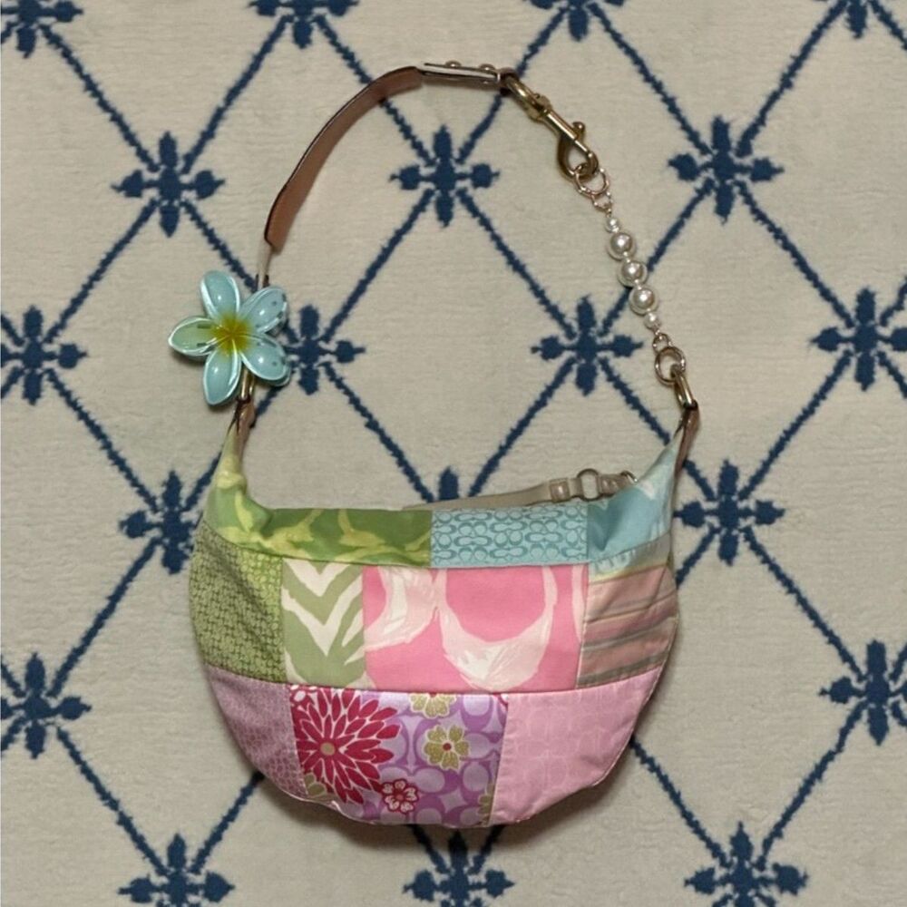 Coach Vintage Y2K Hampton Pastel Patchwork Hobo Shoulder Bag 2005 374 - Picture 2 of 10